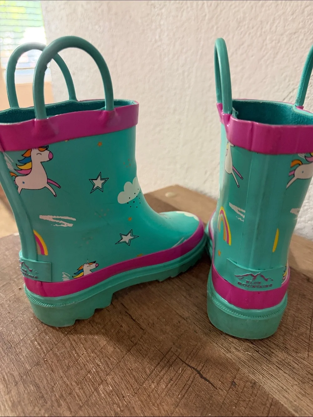 Blue mountain Kids Teal Unicorn Rain Boots with Pink Trim